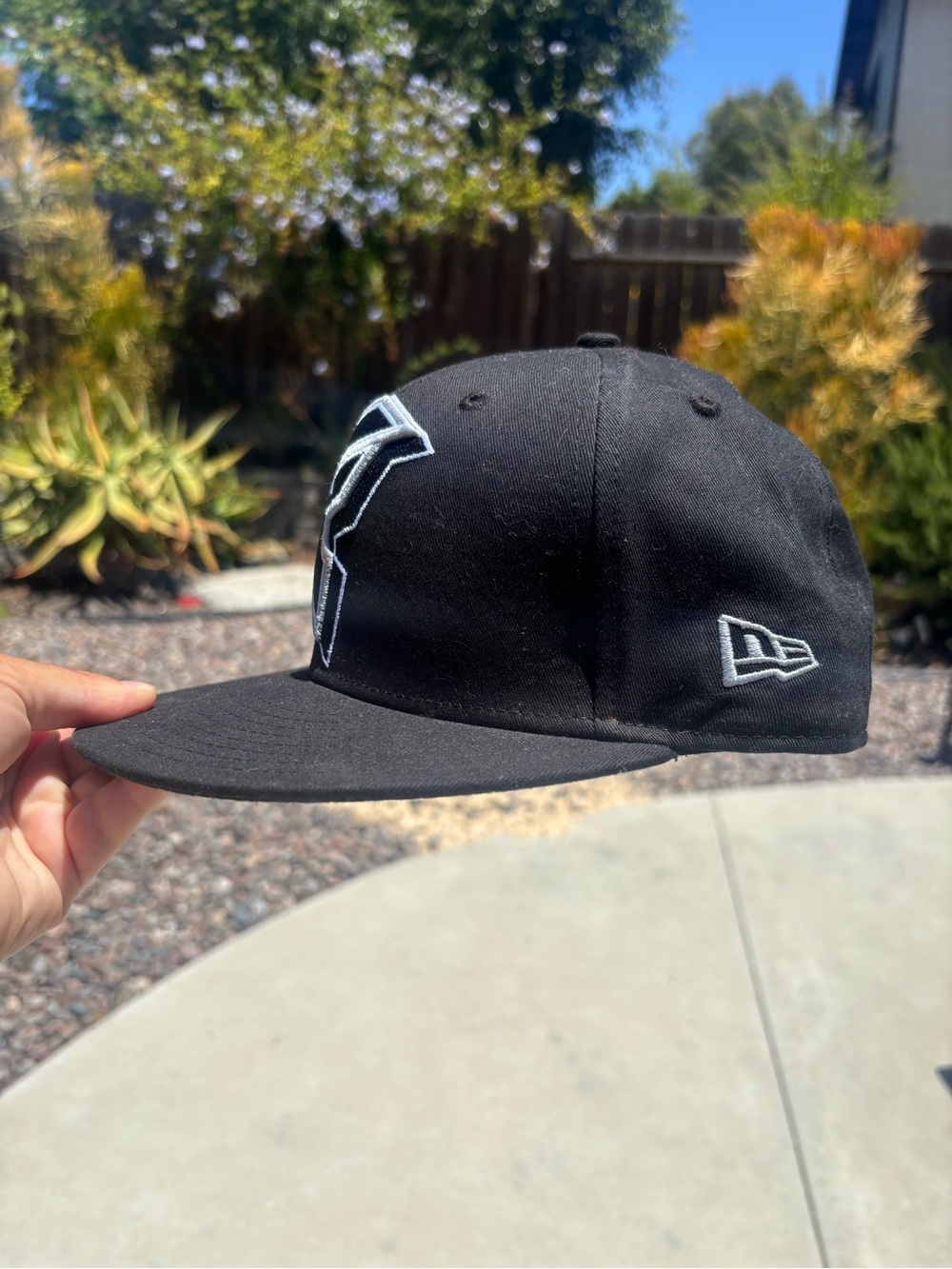 Hat - Picture 3 of 5